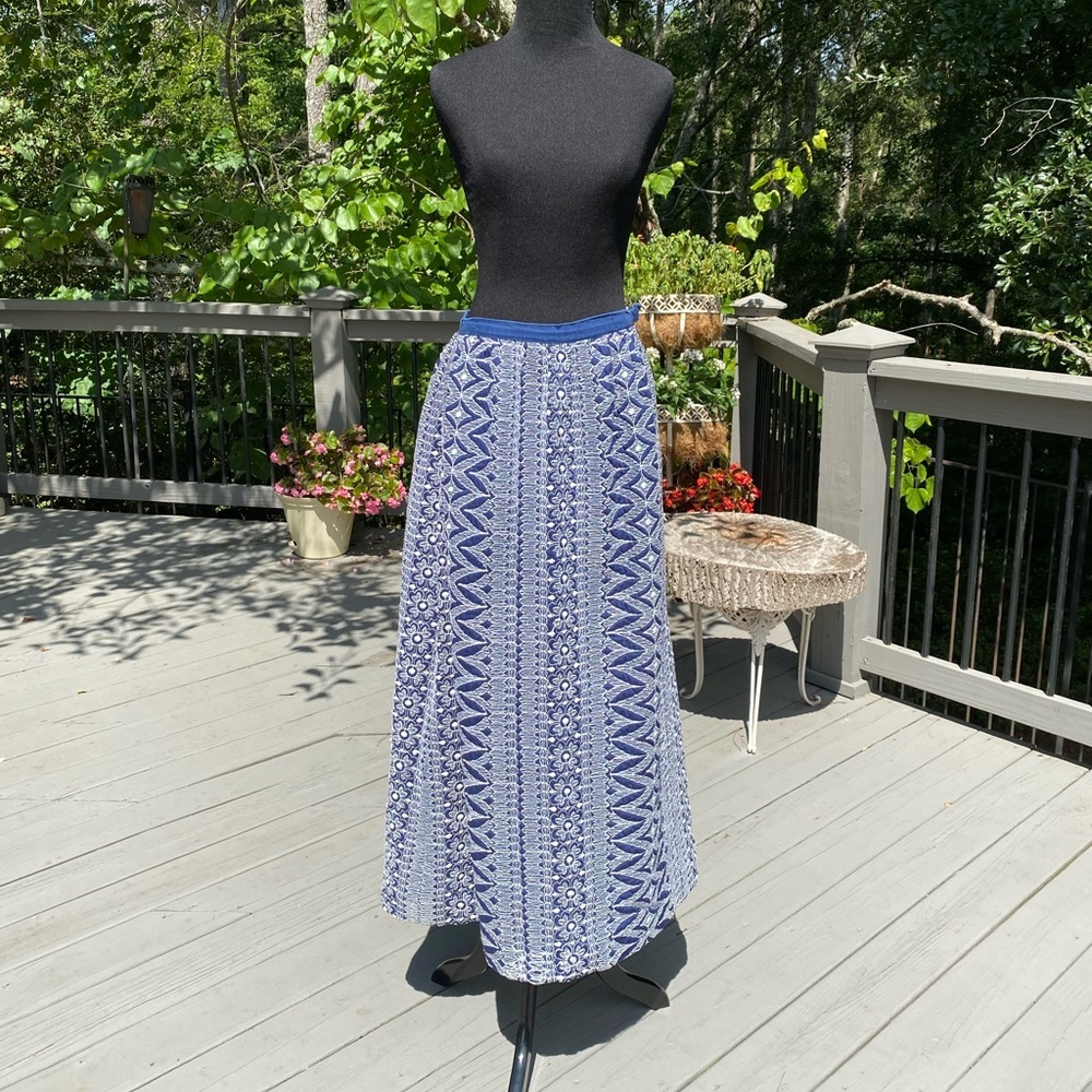 Vintage 60s Metal Side Zipper Embroidered Boho Peasant Hippie Maxi Skirt